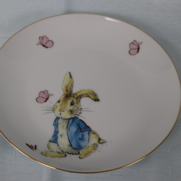 BEATRIX POTTER PETER RABBIT EASTER 4 ASSORTED APPETIZER PLATES - NEW - Picture 4 of 8